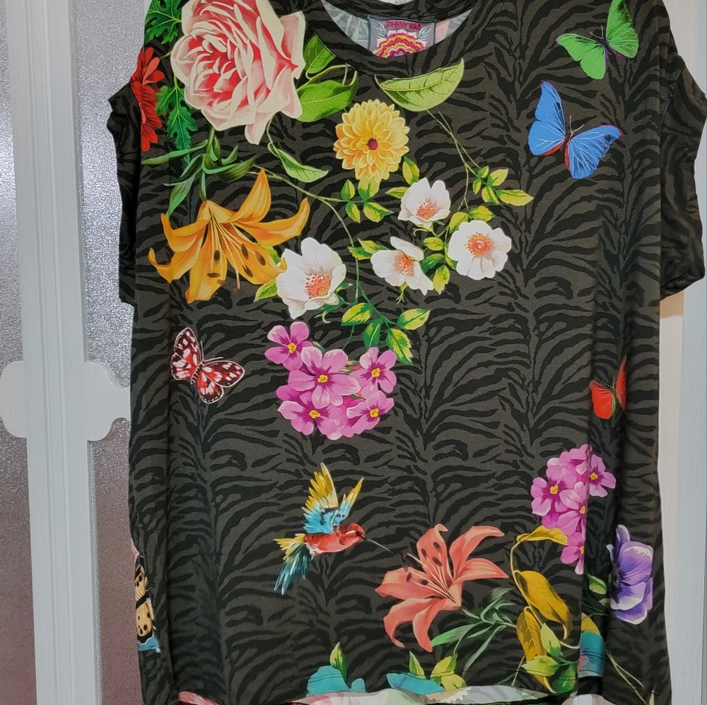 Johnny Was - Blooming Colorful Floral Animal Print Crew Neck T Shirt Size XL